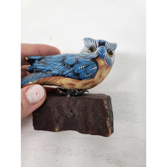 Vintage 1988 Enesco Hand Painted Ceramic Blue Owl Figurine Mounted On Wood Decor - Picture 2 of 9